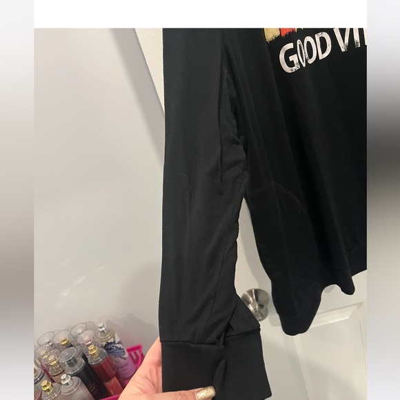 Good Vibes Light Wear Sweater - Picture 3 of 3